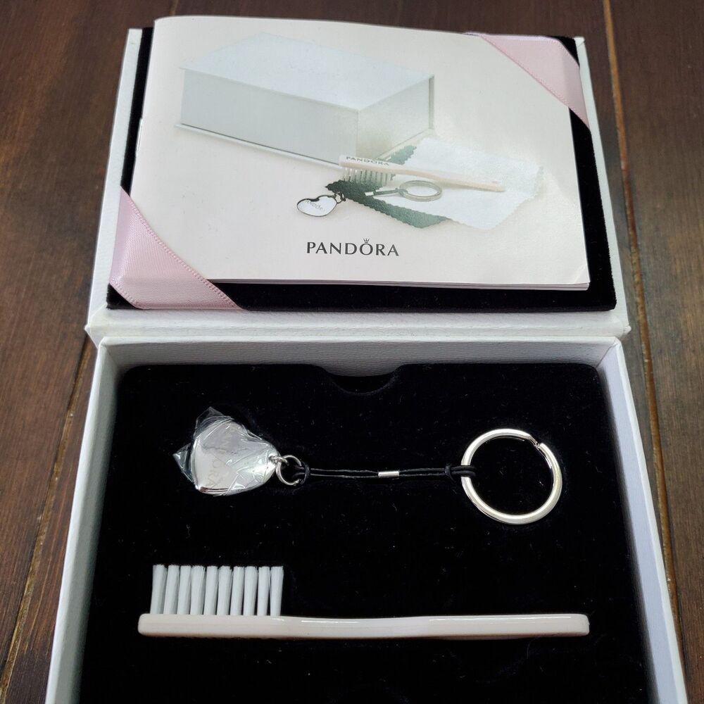 PANDORA Jewelry Care Gift Set Heart Key Chain Clasp Opener Brush Cloths In Box